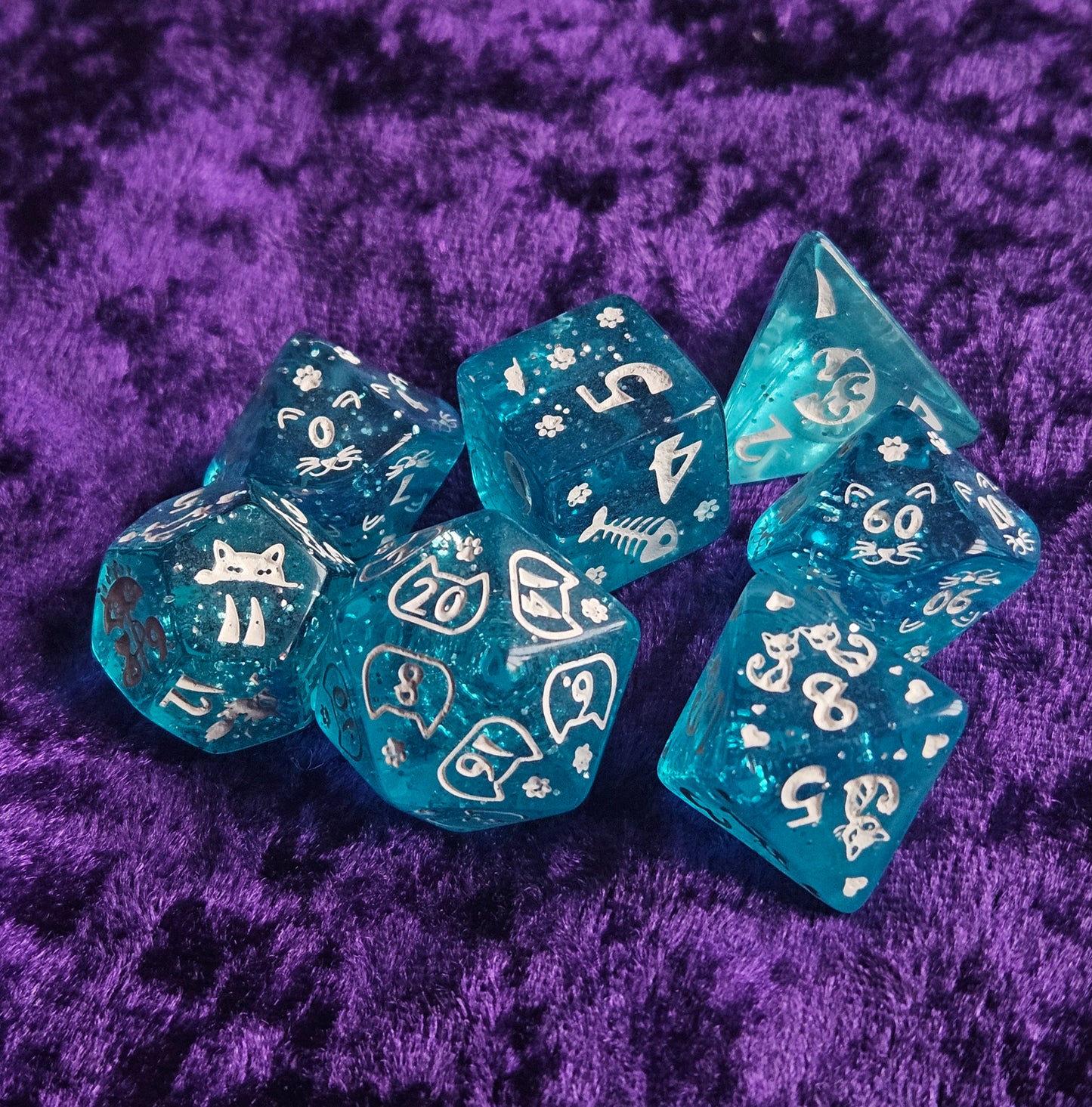 Kitty Cat Polyhedral Dice (blue)