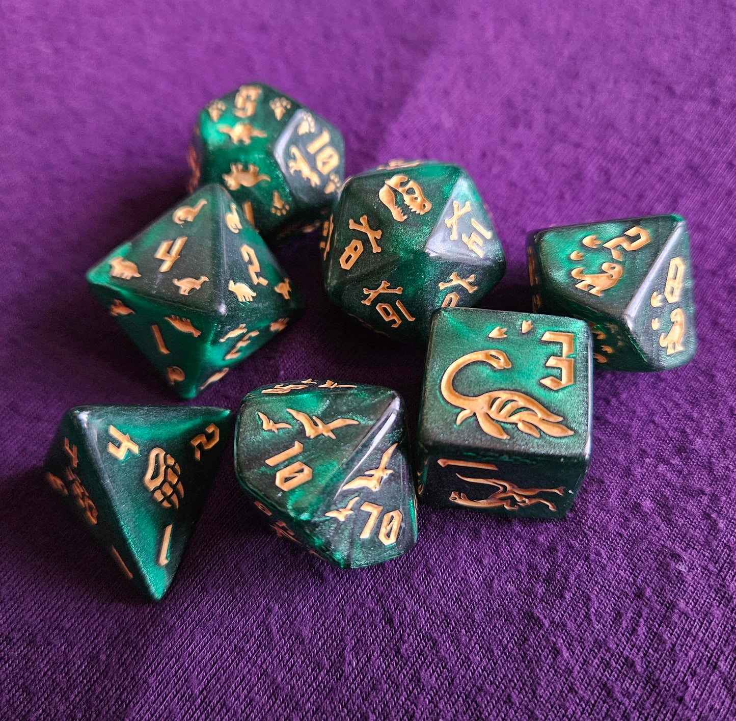Jurassic Green Polyhedral Dice Set
