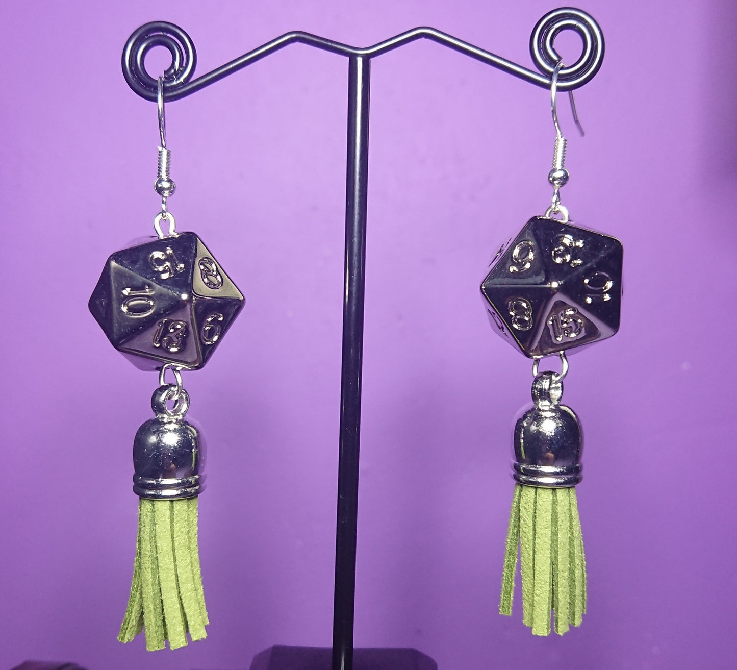 D20 earrings - 6 colours