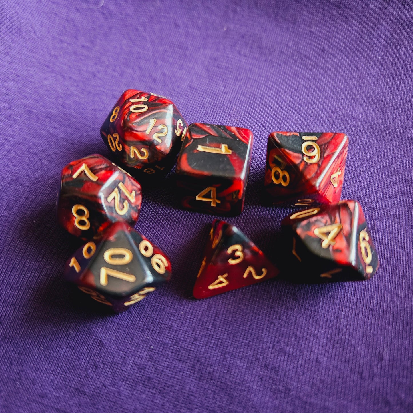 Royal Blood Polyhedral Dice