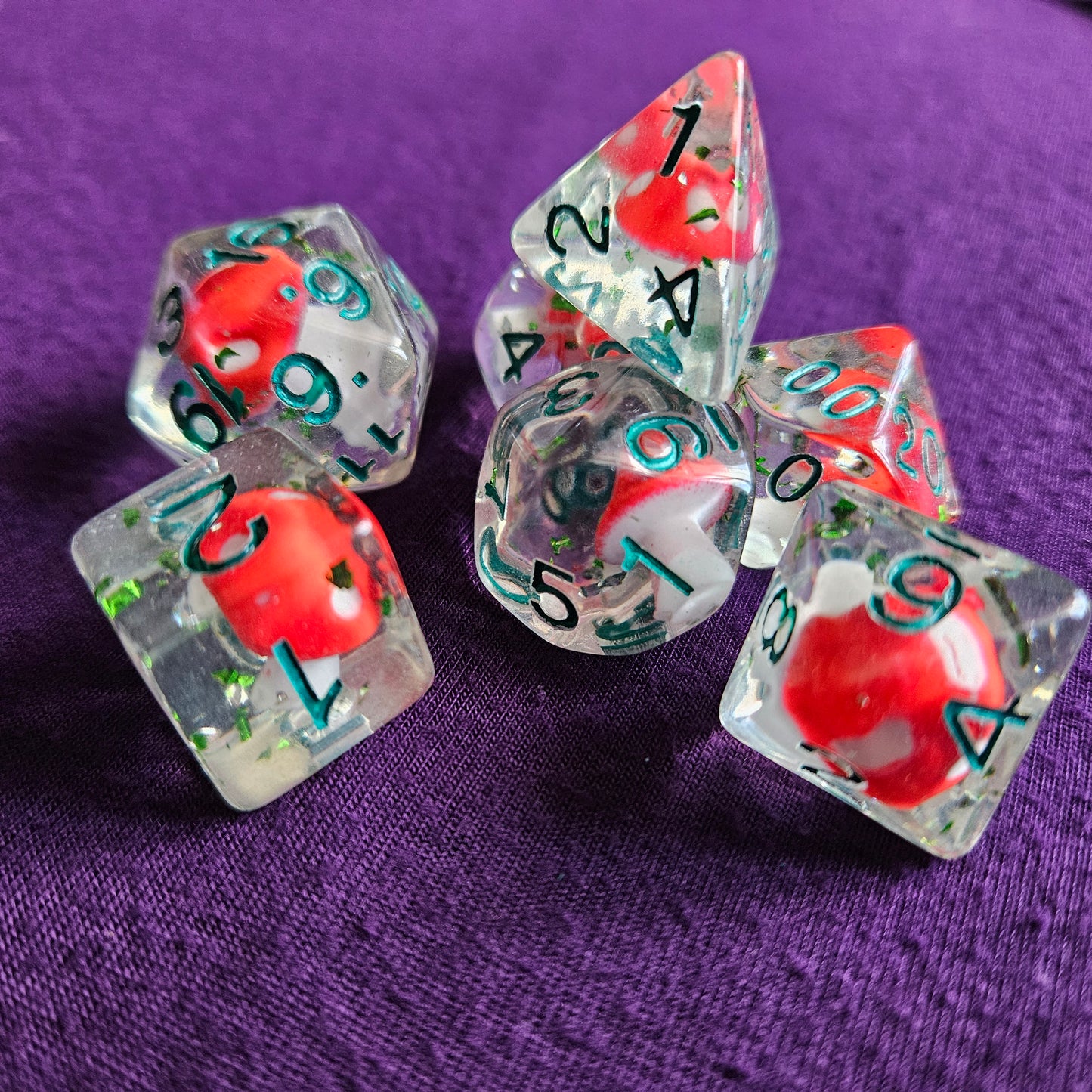 Mushroom Circle Polyhedral Dice Set